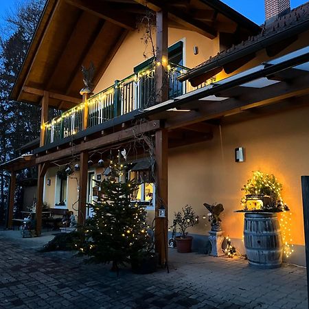 Appartement Gaestehaus Schmid à Sankt Johann im Saggautal Extérieur photo