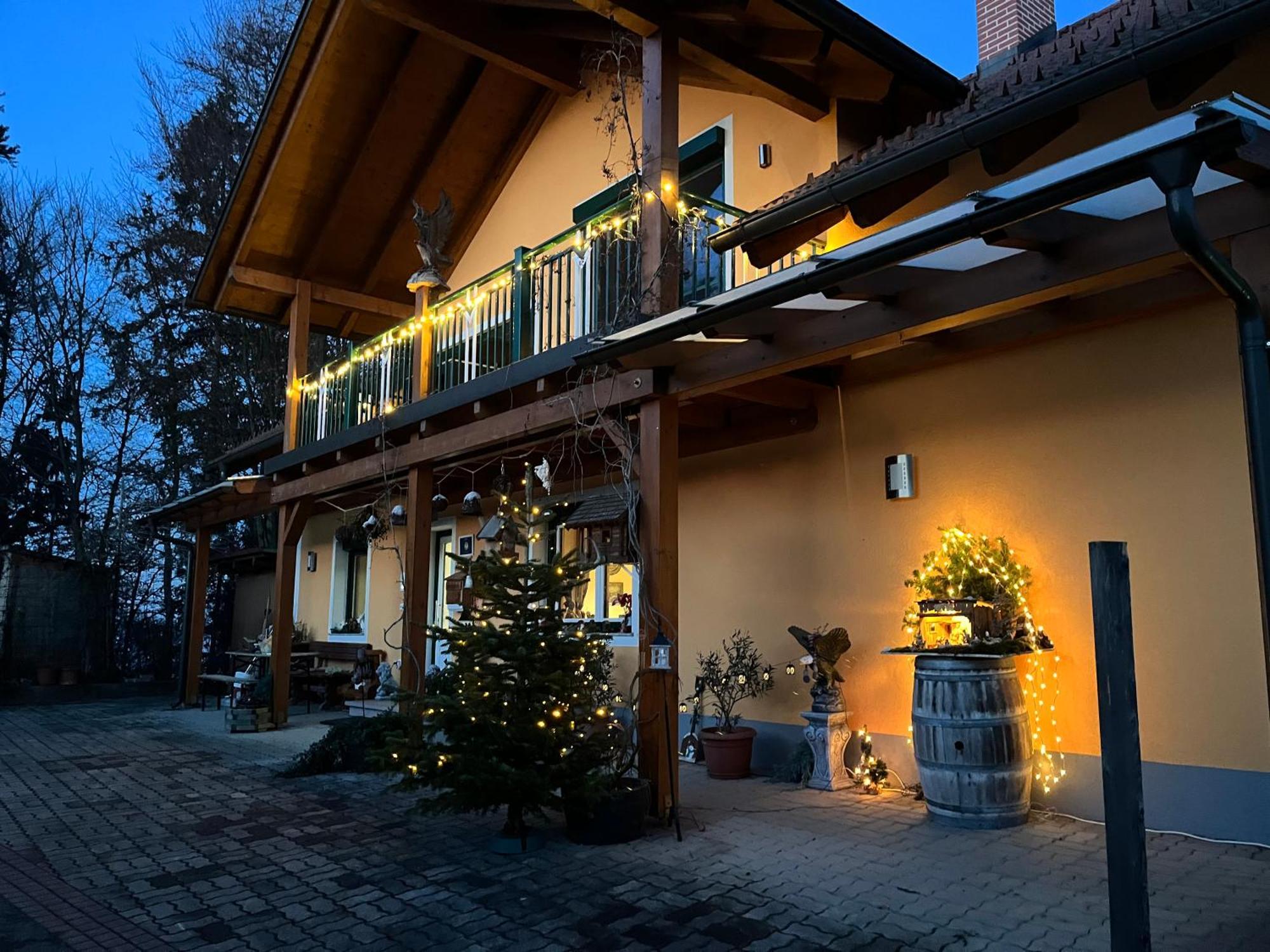 Appartement Gaestehaus Schmid à Sankt Johann im Saggautal Extérieur photo